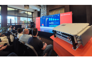 Lanzamiento técnico del inversor híbrido Solis Evercore ESS 125 kW organizado por Vitel Energía en Chile