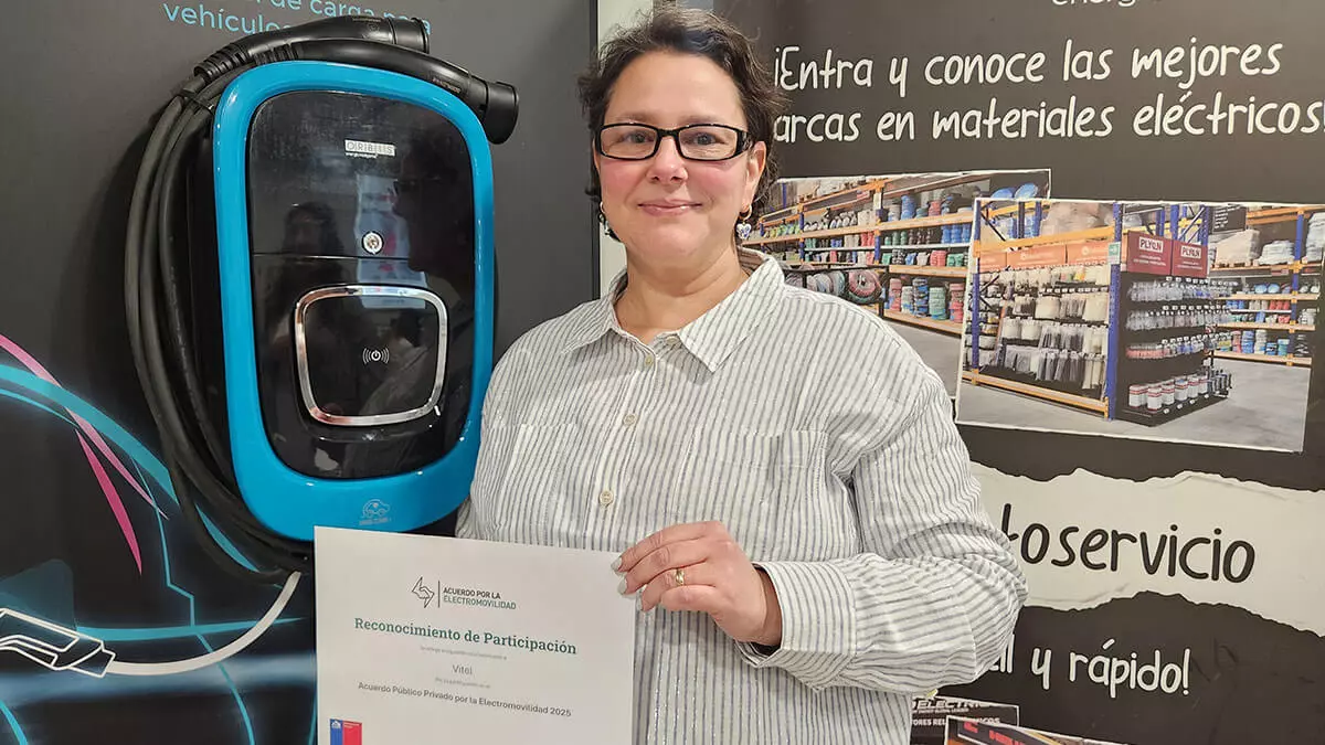 Vitel Energía Firma Acuerdo de Compromiso con la Electromovilidad