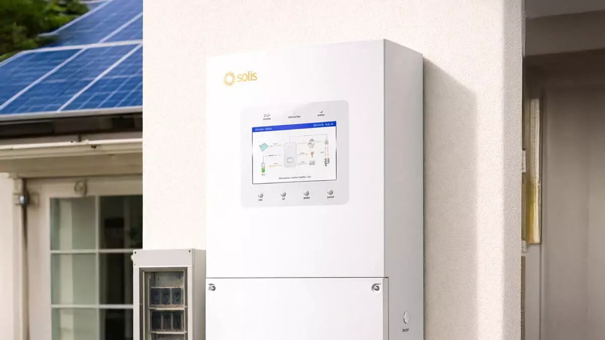 Comprendiendo los Inversores: Clave para la Generación y Almacenamiento de Energía Fotovoltaica