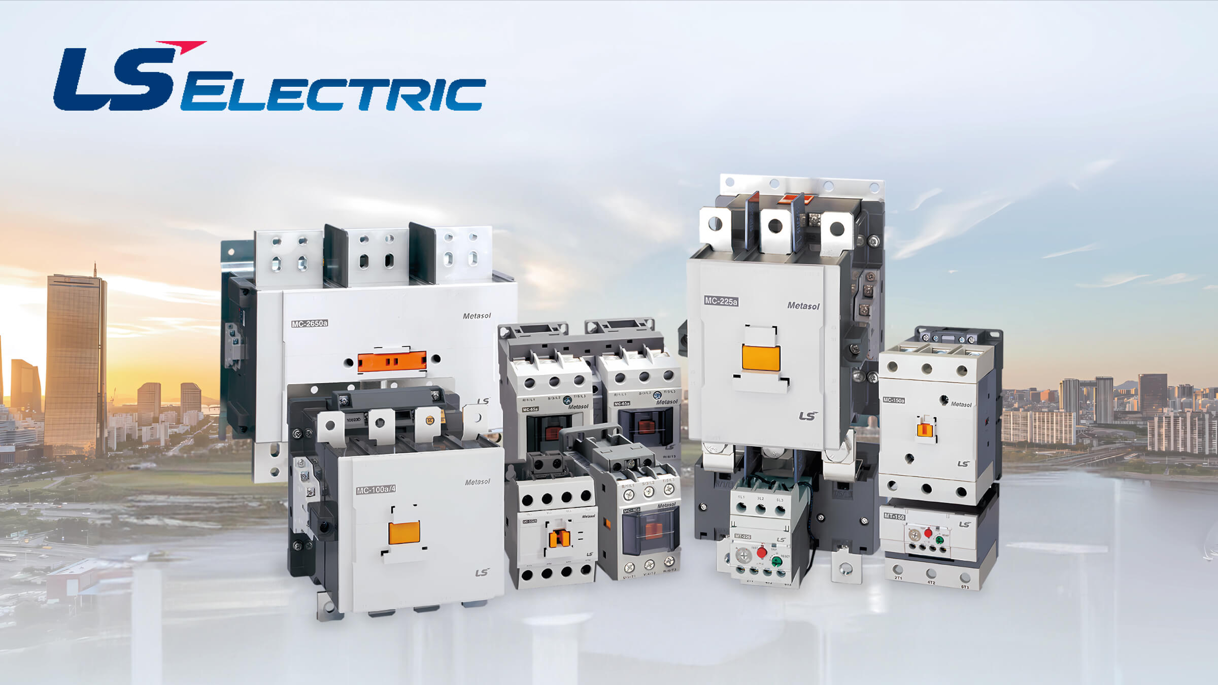 Gama de productos Ls Electric incluyendo interruptores eléctricos, dispositivos a riel din, variadores de frecuencia y soluciones de automatización industrial